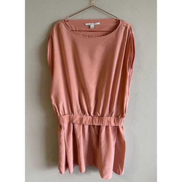 Diane Von Furstenberg Womens Boatneck Pleated Knee-Length Silk Dress Pink Sz 6 - Picture 1 of 13